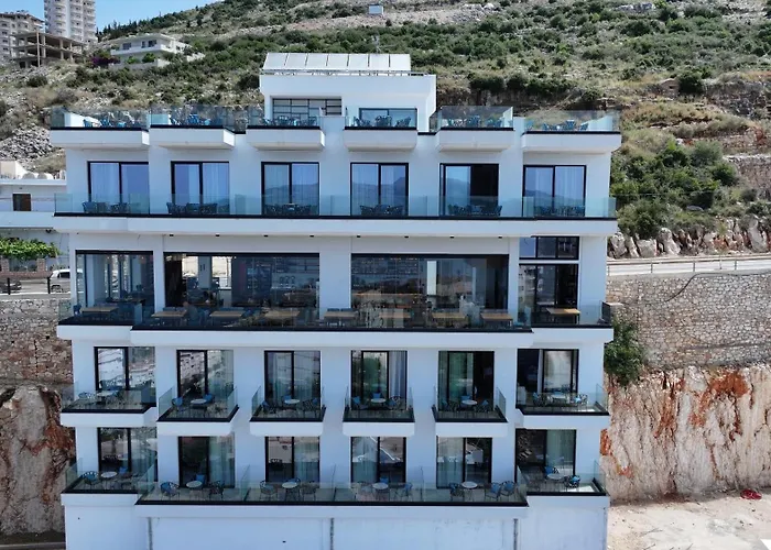 Litan 4* Sarandë